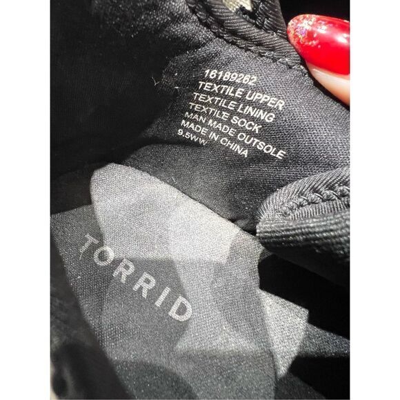 Torrid Womens Leopard Print Lace Up Round Toe Sneaker Black White Size 9.5WW - Picture 6 of 6